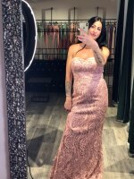 Exclusives Abendkleid mit Stickerei / Schulterfrei inkl. Stola 1701730