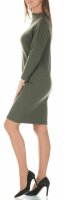 Lässiges Strickkleid mit Stehkragen EM25077