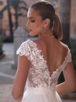 Braut Top aus Hochwertiger Spitze E454 Bianco Evento